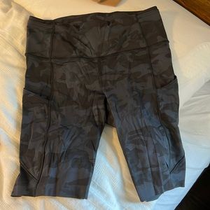 Lululemon camo biker shorts